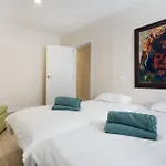 Mojo Surf Yoga House La Orotava