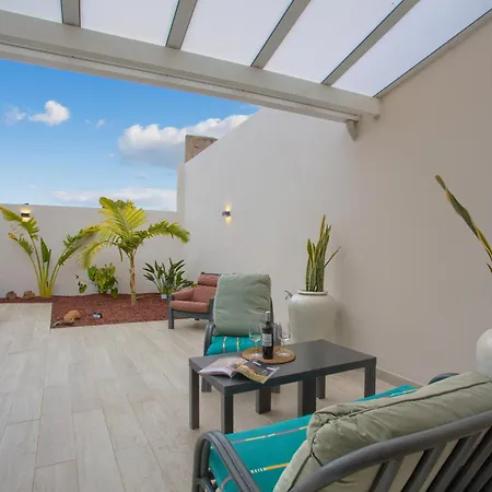 Mojo Surf Yoga House Ferienhaus *